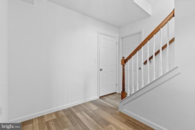 402 Smokering Dr, Robesonia, PA 19551 - photo 6