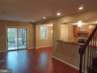 9616 Nonquitt Dr, Fairfax, VA 22031 - photo 2