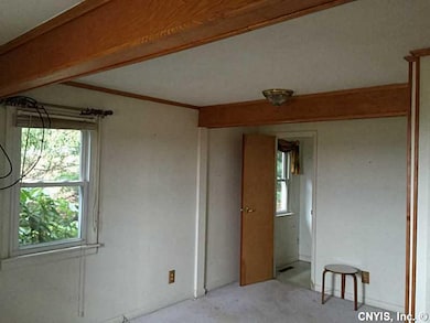 Master Bedroom. Master - Real Wood Beams