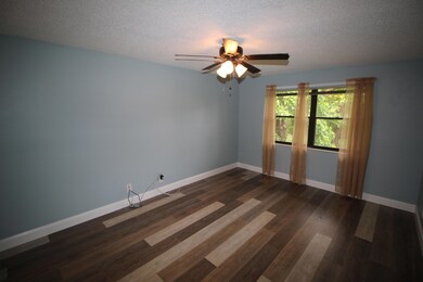 5975 Forest Hill Blvd unit 203, West Palm Beach, FL 33415 - photo 3