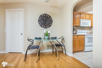 Dining Room_IMG_3730-FULL