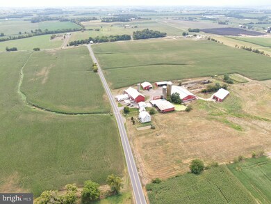 3765 Pioneer Dr, Saint Thomas, PA 17252 - photo 5