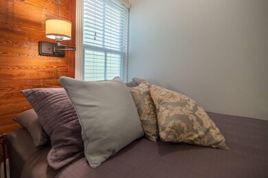 bedpillows