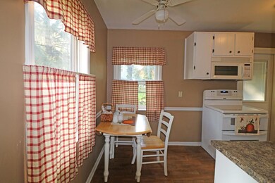 4471 Glenmawr Ave, Columbus, OH 43224 - photo 6