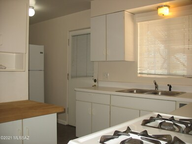 3627 N Tyndall Ave, Tucson, AZ 85719 - photo 3