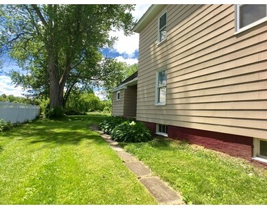 37 Fair St, Northampton, MA 01060 - photo 4