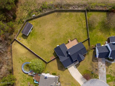 216 Lansing Ct, Jacksonville, NC 28540 - photo 4