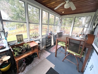 14 Beech St, Southbridge, MA 01550 - photo 5