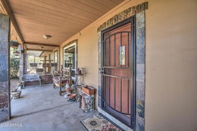 FRONT PATIO 2