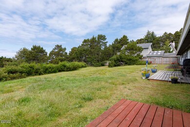 1525 NW Oceanview Dr #3, Newport