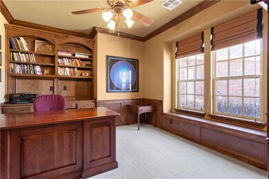 19832 Crest Ridge Dr, Edmond, OK 73012 - photo 5