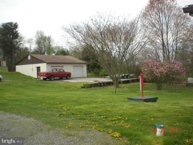 914 W Parkins Mill Rd, Winchester, VA 22602 - photo 6