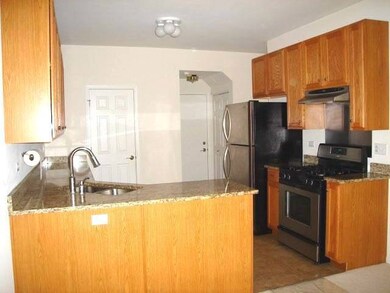 1978 Cobblestone Dr unit 821, Carpentersville, IL 60110 - photo 2