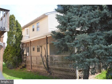 530 W 6th St, Lansdale, PA 19446 - photo 3