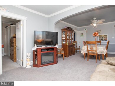 814 Bergen St, Gloucester City, NJ 08030 - photo 2