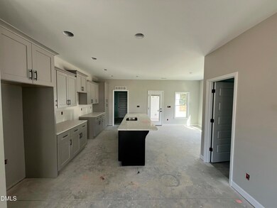 503 E 1st St, Princeton, NC 27569 - photo 6