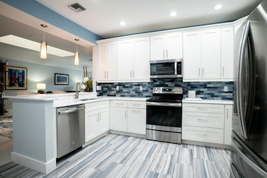 12599 Crystal Pointe Dr unit C, Boynton Beach, FL 33437 - photo 4