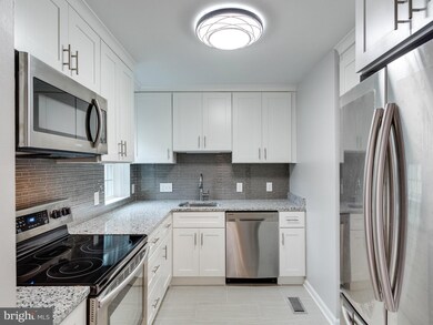 4811 29th St S unit A1, Arlington, VA 22206 - photo 7
