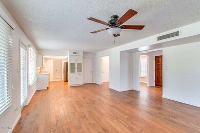 ManhattonGreatRoomBest