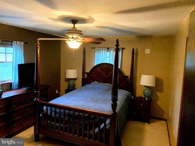 430 Focht Ln, Hamburg, PA 19526 - photo 6