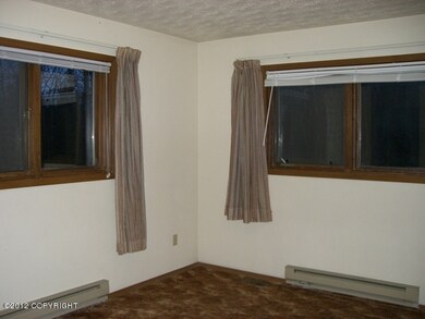 5930 E Pilgrim Ct unit 1, Wasilla, AK 99654 - photo 4