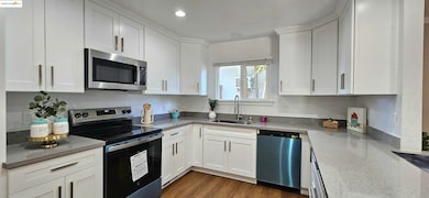 3195 Willow Pass Rd, Concord, CA 94519 - photo 7