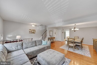 5741 Richardson Mews Square, Halethorpe, MD 21227 - photo 3