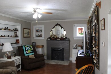 1109 SE B St, Linton, IN 47441 - photo 3