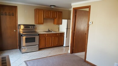 15 Highland St unit A, Rochester, NH 03868 - photo 3