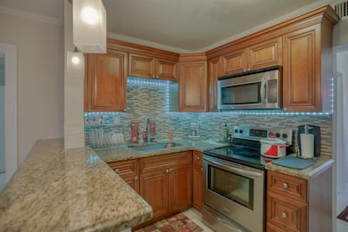 808 31st St, West Palm Beach, FL 33407 - photo 7