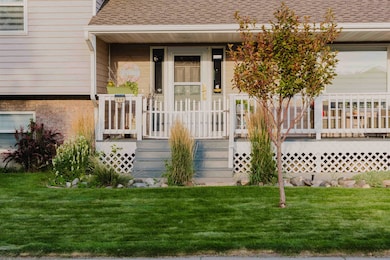 908 35th St, Cody, WY 82414 - photo 2