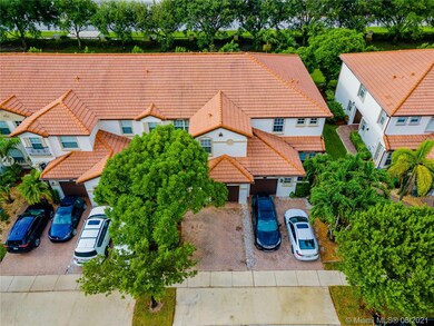 9714 Darlington Place, Cooper City, FL 33328 - photo 2