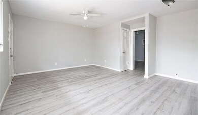 6910 Weston St unit 1, Houston, TX 77021 - photo 2