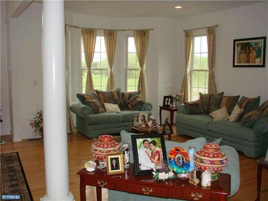 4 Orchardside Dr, Cranbury, NJ 08512 - photo 2