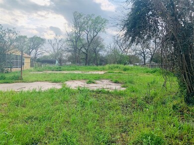 5117 Wipprecht St, Houston, TX 77026 - photo 4