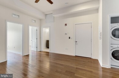 2031 S Juniper St unit 204, Philadelphia, PA 19148 - photo 3