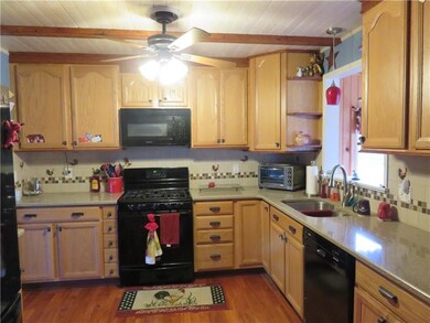 Solid oak cabinetry with quartz counter tops