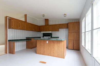 6136 Lawrence 1207 Ash Grove