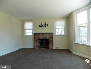 660 Childs Ave, Drexel Hill, PA 19026 - photo 3