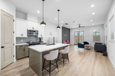 1716 Laverne St, Houston, TX 77080 - photo 6