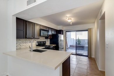 1718 S Longmore unit 35, Mesa, AZ 85202 - photo 4