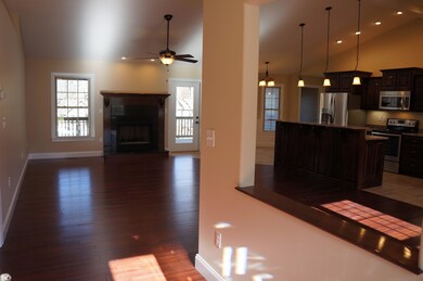 173 Trentwood Dr, Crossville, TN 38558 - photo 5