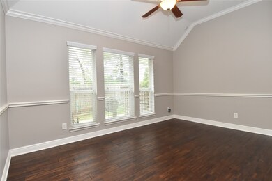 31314 Hilldale Park Ct, Spring, TX 77386 - photo 5