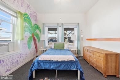 128 W Roberts Ave, Wildwood, NJ 08260 - photo 4