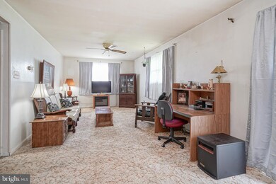 1103 Laurel Rd, Beverly, NJ 08010 - photo 4