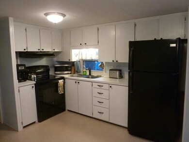 2 King Dr, West Wareham, MA 02576 - photo 4