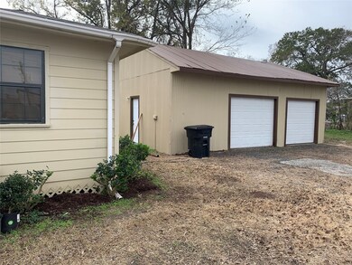 9417 Crofton St, Houston, TX 77016 - photo 5