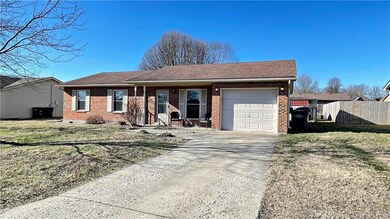 126 Hodge St, Charlestown, IN 47111 - photo 3