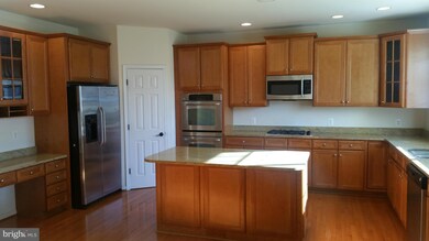 43319 Stonegarden Terrace, Broadlands, VA 20148 - photo 7