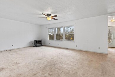 1021CharlesStreet_Hommati102(2)